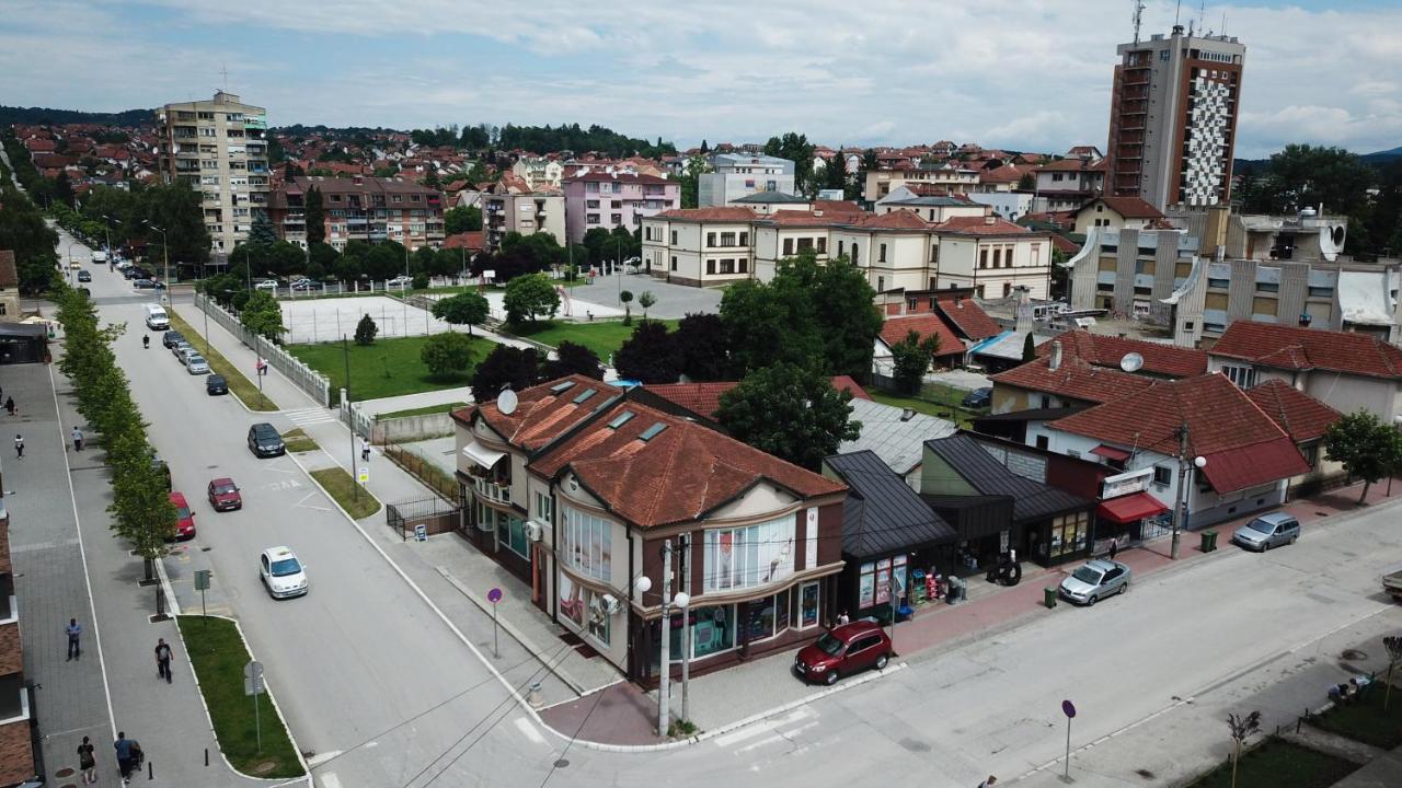 Cherry Apartmani Gornji Milanovac Exterior photo